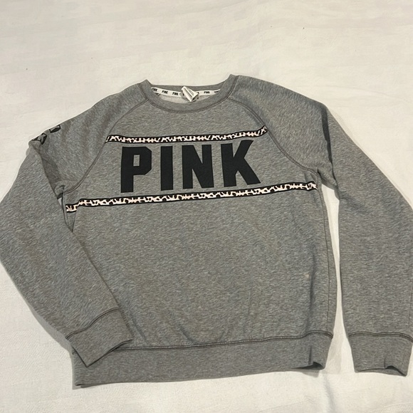 Victoria secret sweat shirt - Picture 5 of 7